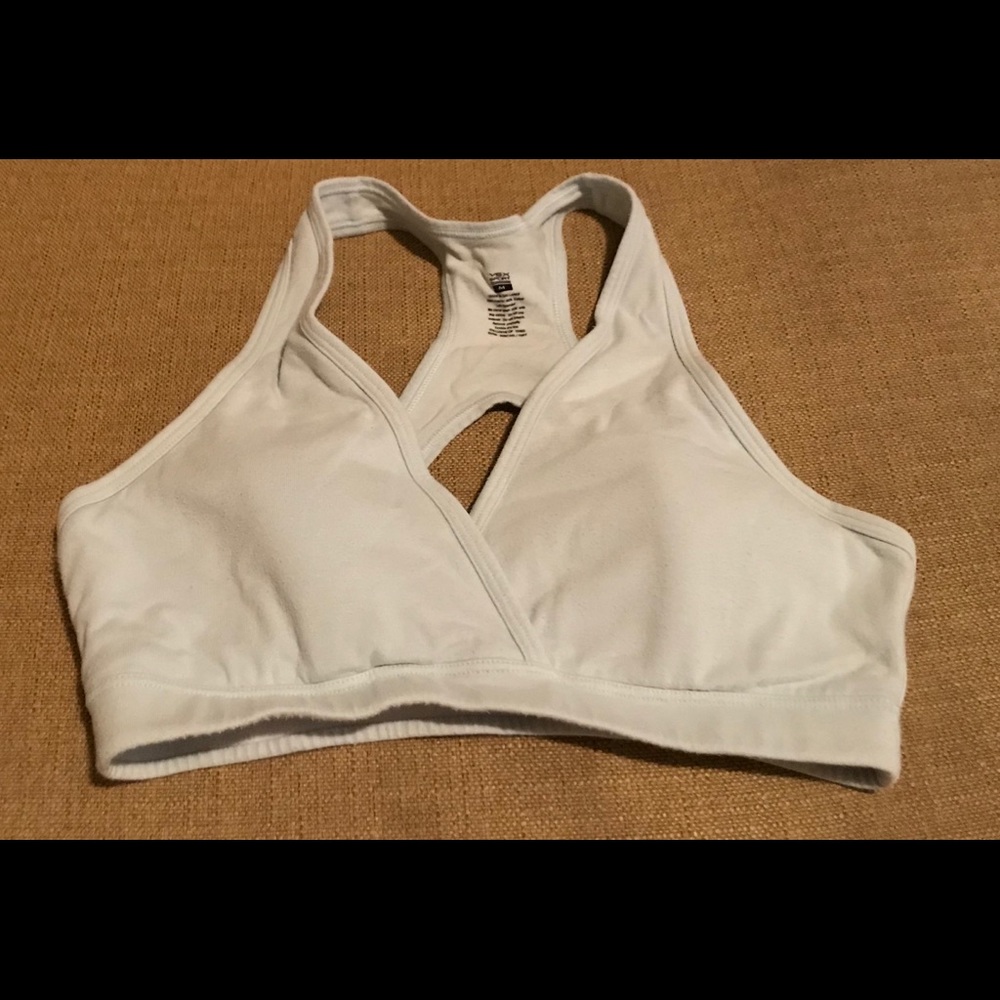 VS sports bra